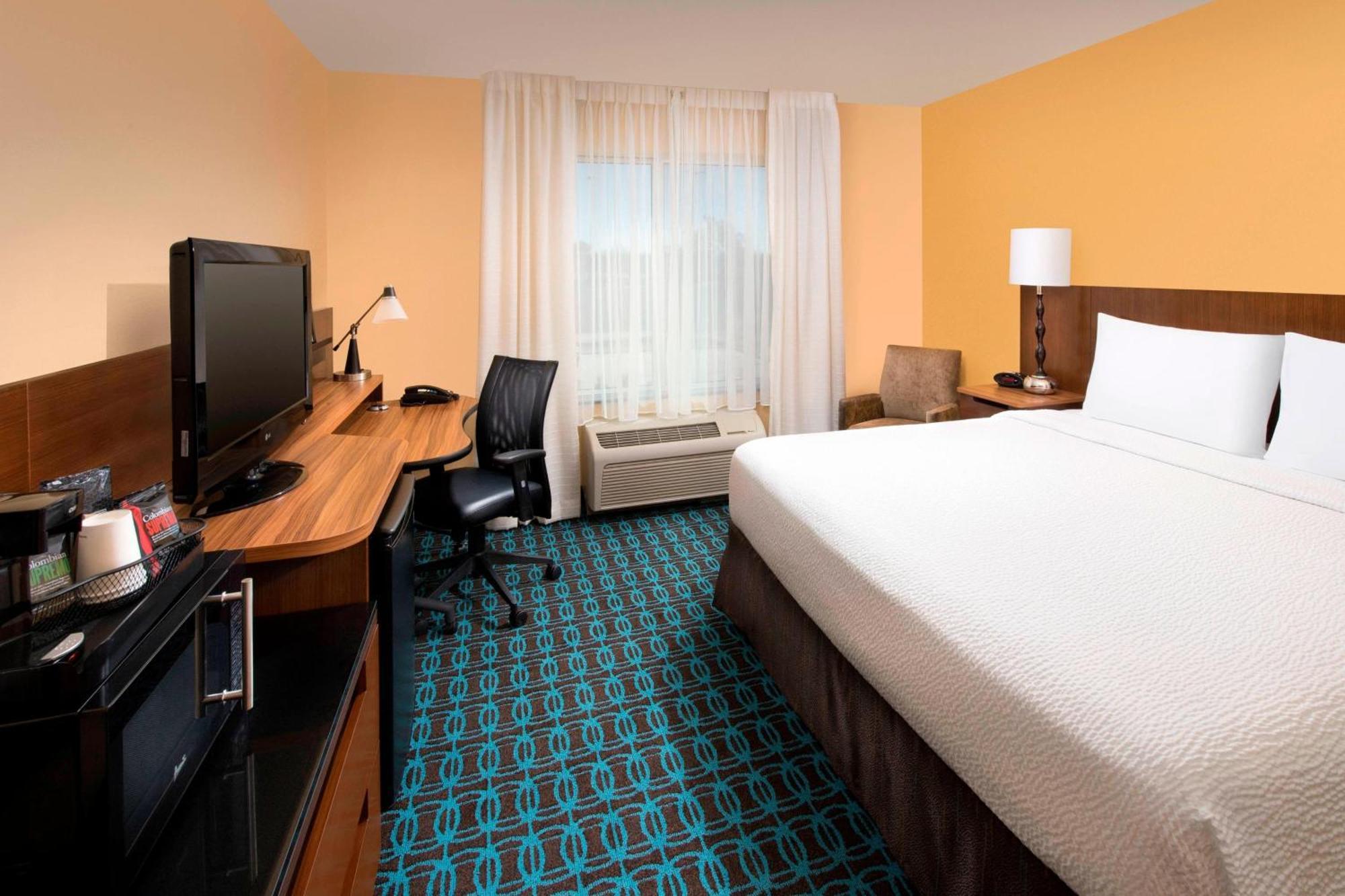 Fairfield Inn & Suites Вітерфорд Екстер'єр фото