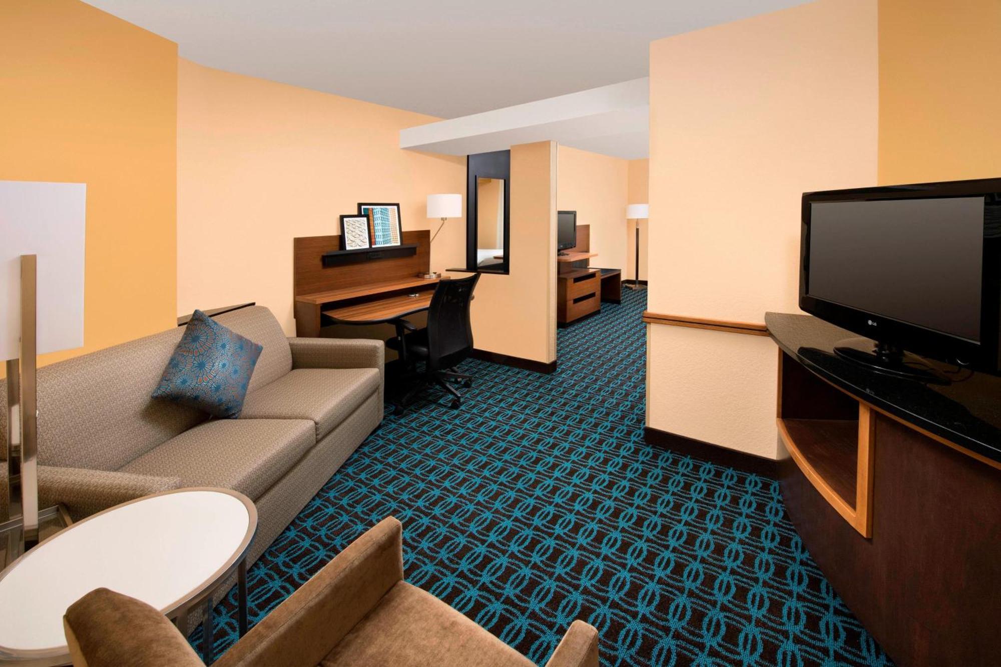 Fairfield Inn & Suites Вітерфорд Екстер'єр фото
