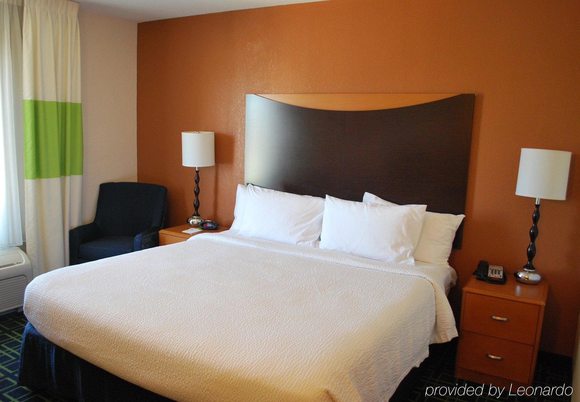 Fairfield Inn & Suites Вітерфорд Екстер'єр фото