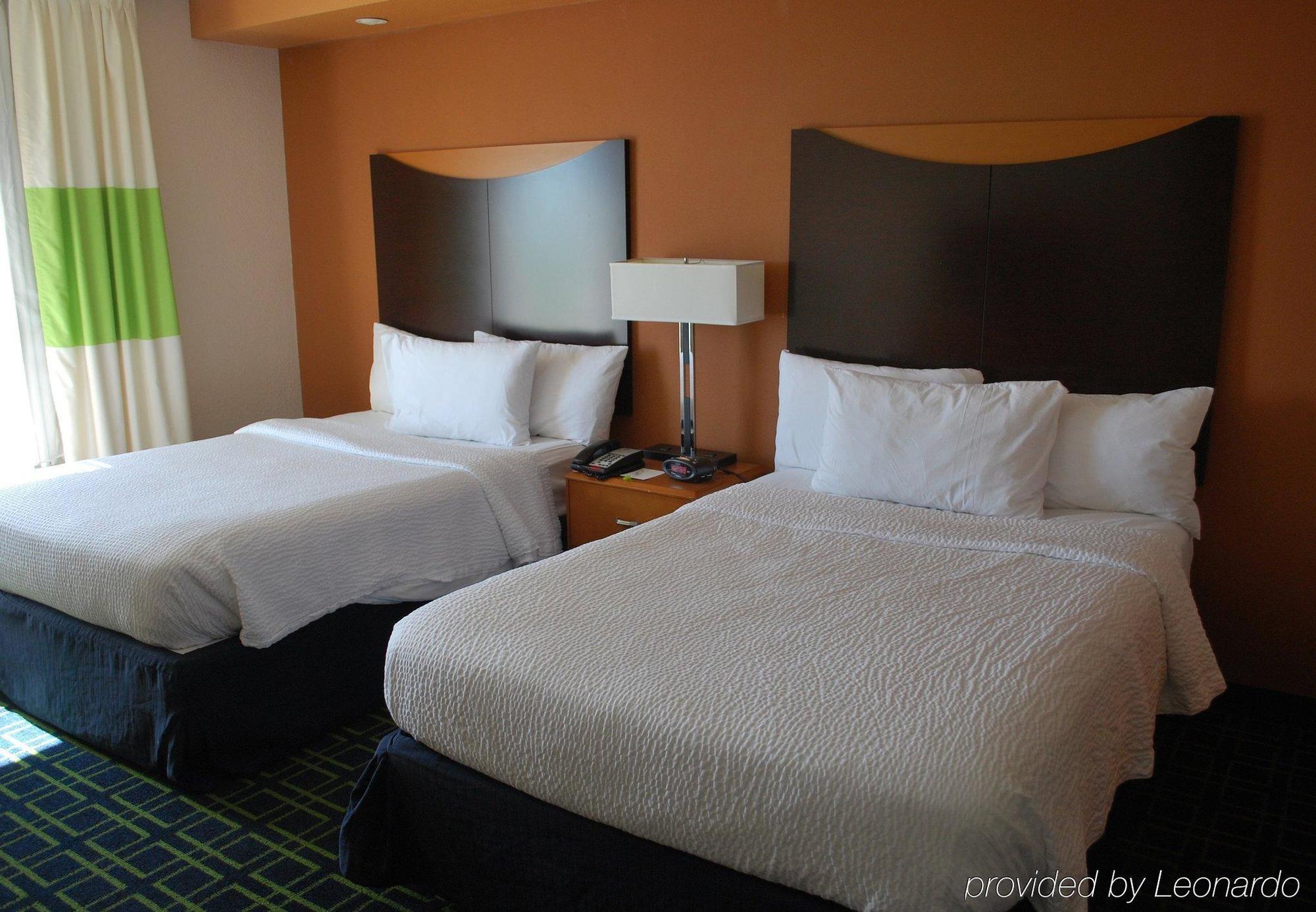 Fairfield Inn & Suites Вітерфорд Екстер'єр фото